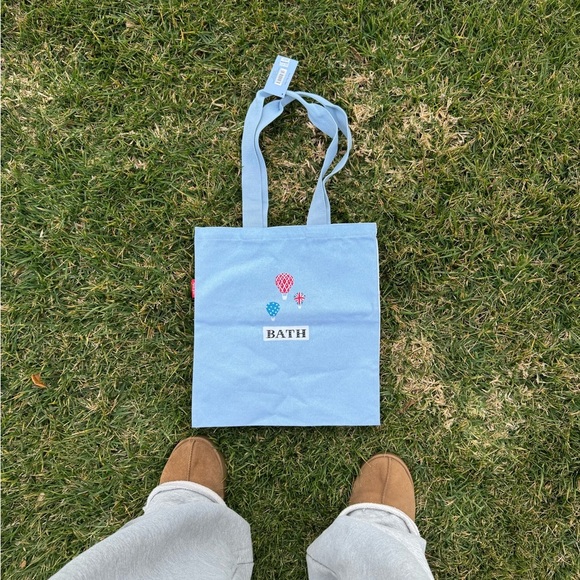 Bath London Illustrated Tote Bag NWOT - Picture 2 of 3